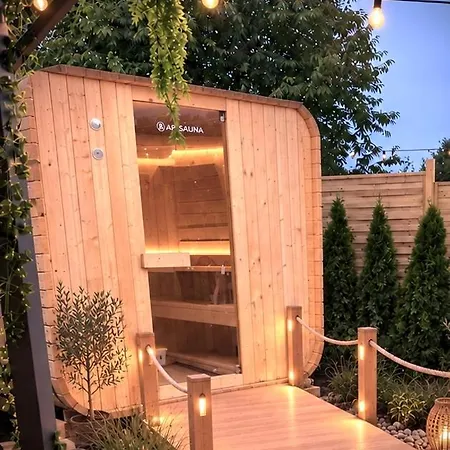 Tiny House Mit Privater Sauna, Beheizten Whirpool *