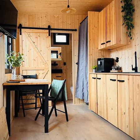 Vakantiehuis Tiny House Mit Privater Sauna, Beheizten Whirpool *